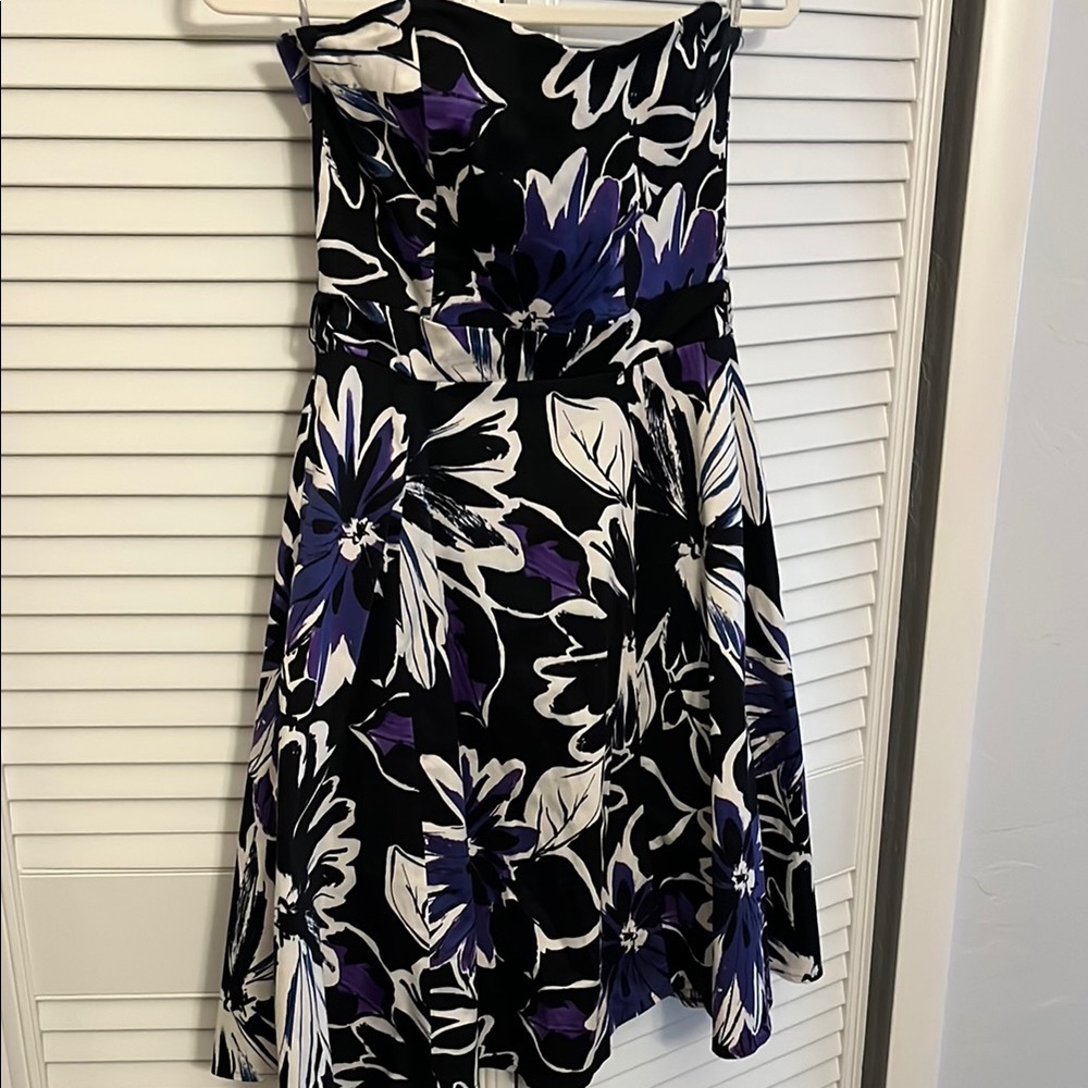 Debenhams Floral Strapless Dress in Black and Purple SZ 10